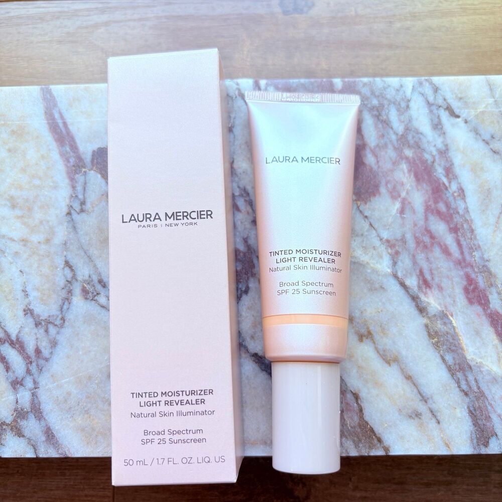 Laura Mercier Tinted Moisturizer Light Revealer - Cameo